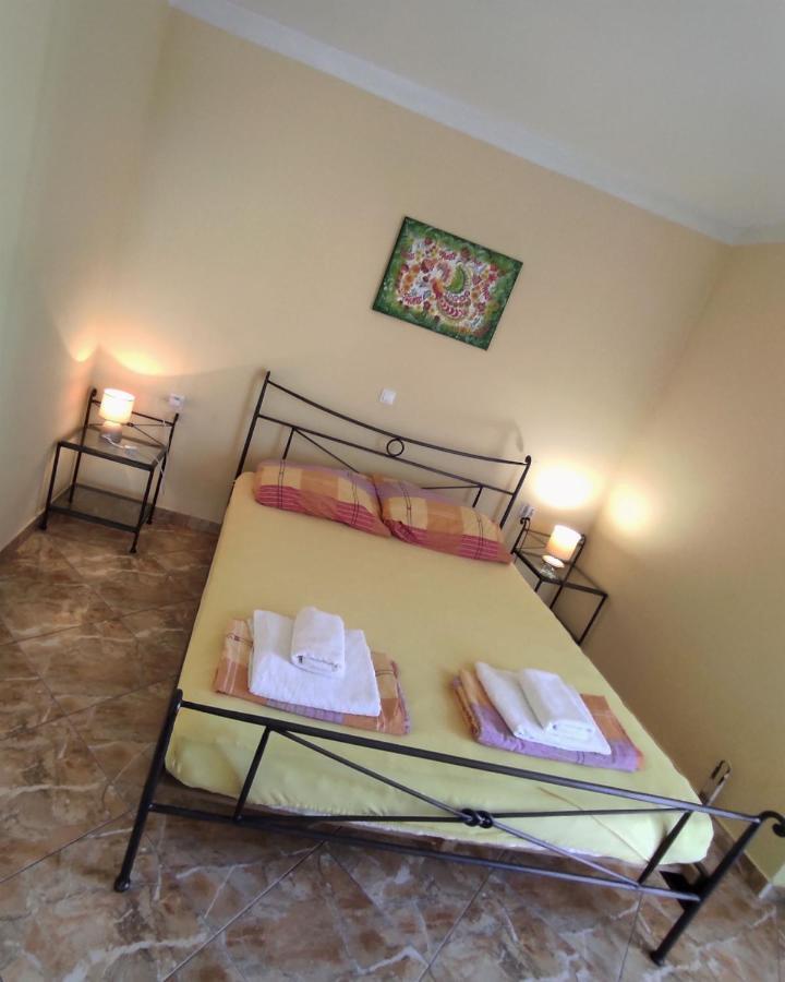 Apartments Barisic Hrvatskih Zrtava 404 Seget Vranjica Trogir Zewnętrze zdjęcie