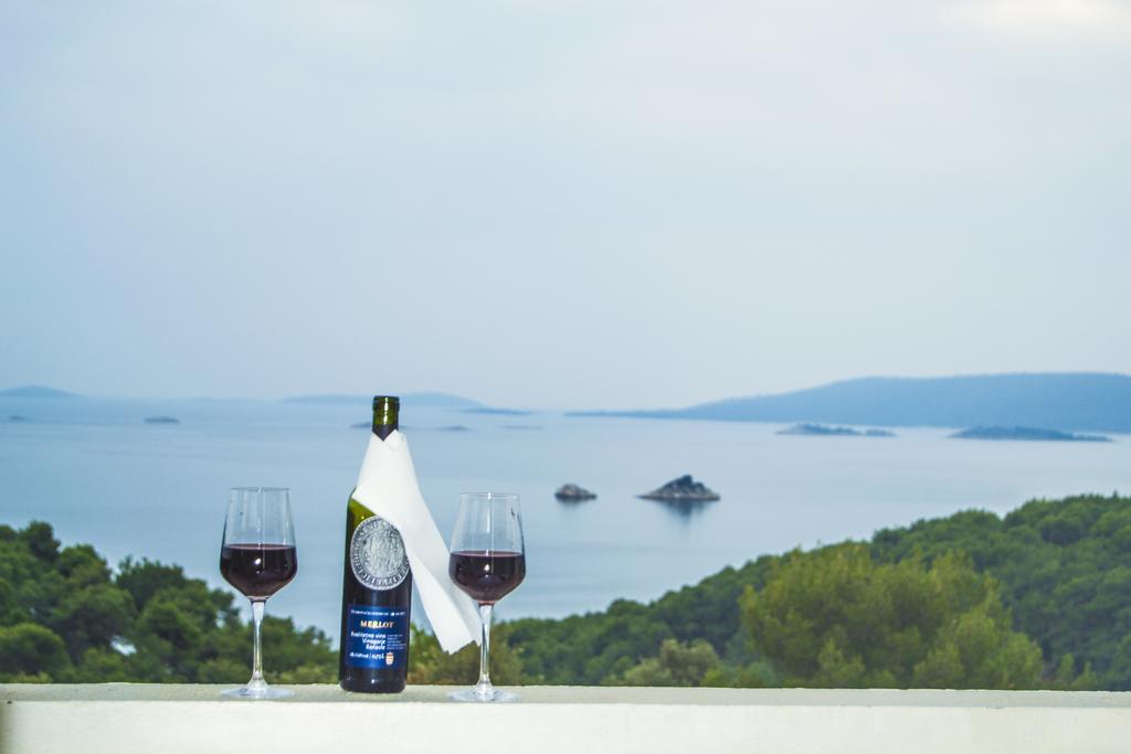 Apartments Barisic Hrvatskih Zrtava 404 Seget Vranjica Trogir Zewnętrze zdjęcie