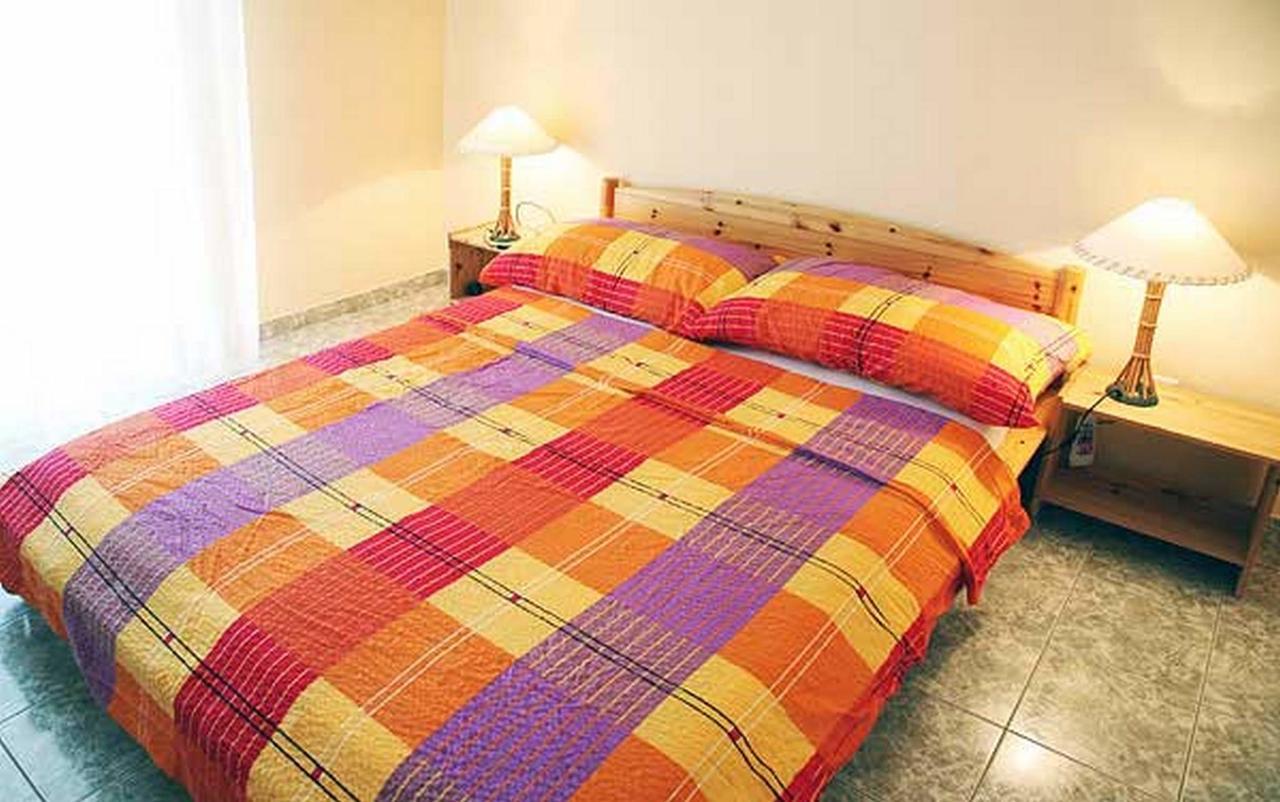 Apartments Barisic Hrvatskih Zrtava 404 Seget Vranjica Trogir Zewnętrze zdjęcie