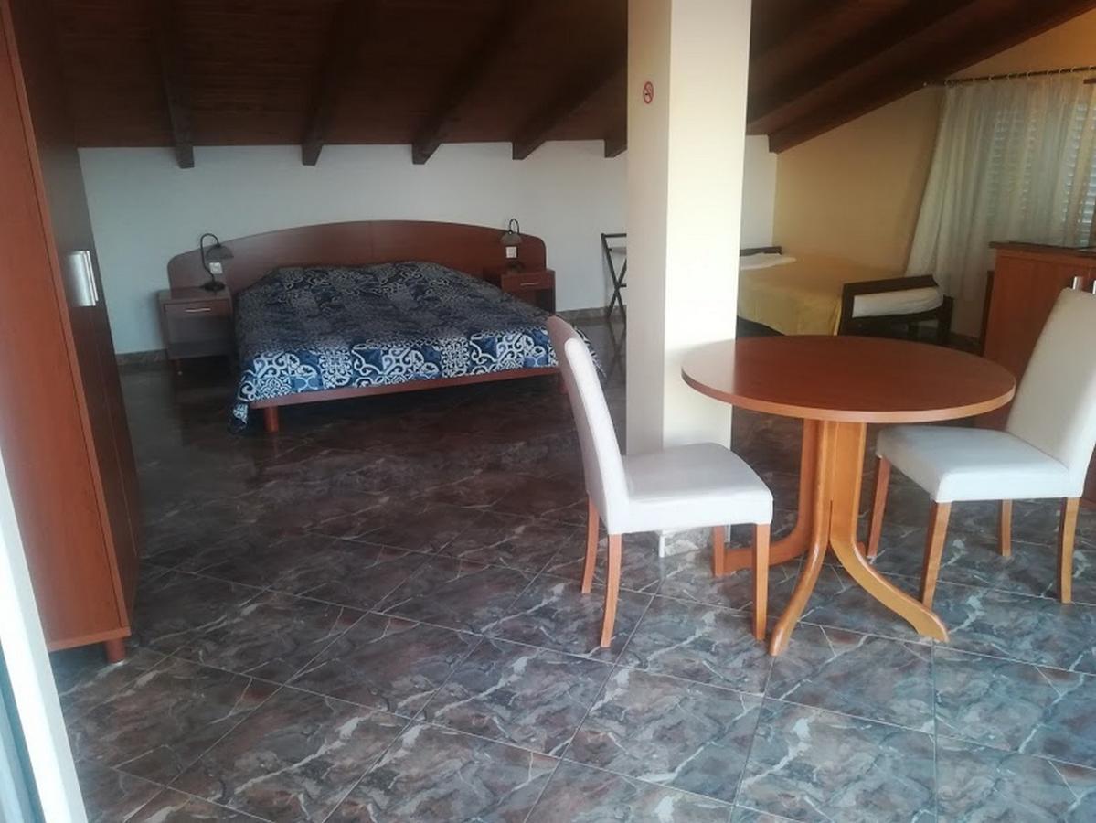Apartments Barisic Hrvatskih Zrtava 404 Seget Vranjica Trogir Zewnętrze zdjęcie