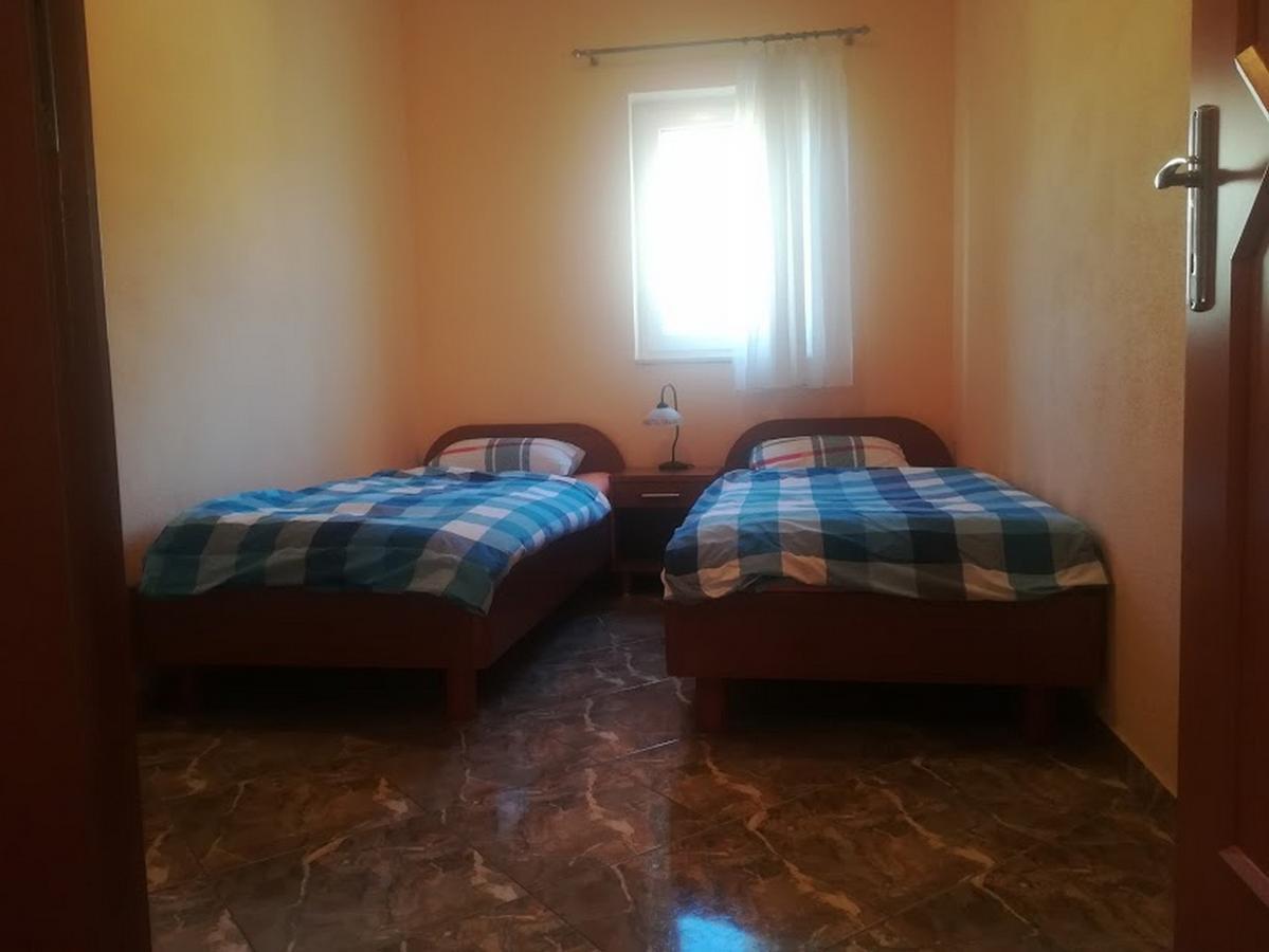 Apartments Barisic Hrvatskih Zrtava 404 Seget Vranjica Trogir Zewnętrze zdjęcie