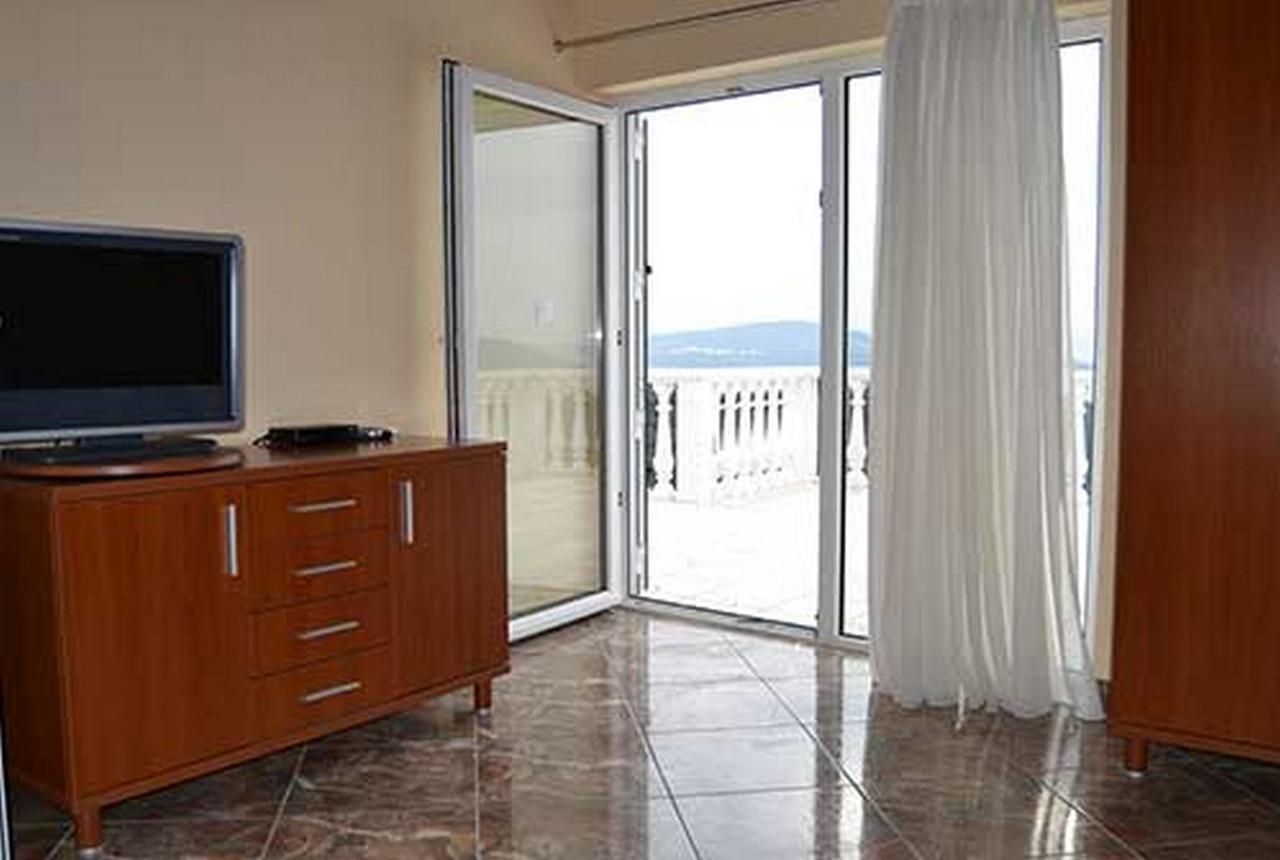 Apartments Barisic Hrvatskih Zrtava 404 Seget Vranjica Trogir Zewnętrze zdjęcie