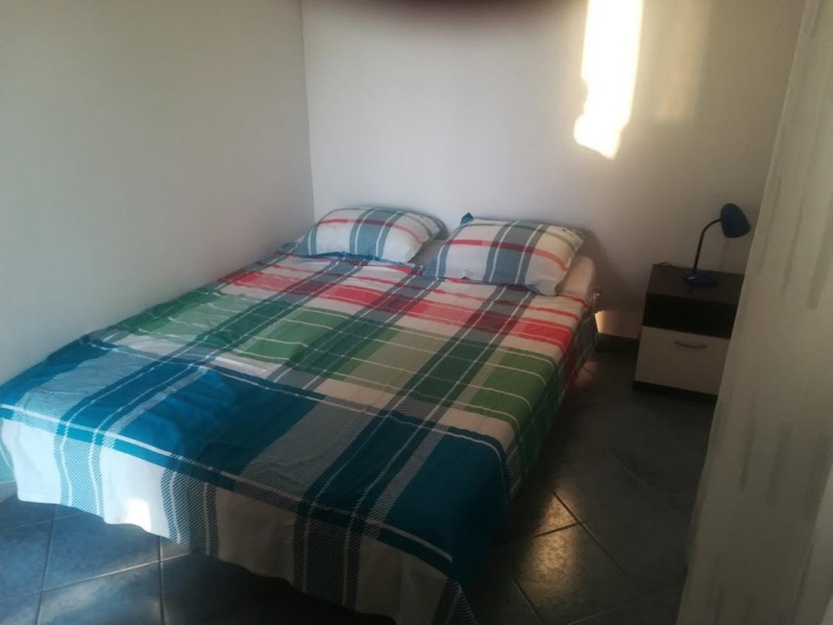 Apartments Barisic Hrvatskih Zrtava 404 Seget Vranjica Trogir Zewnętrze zdjęcie