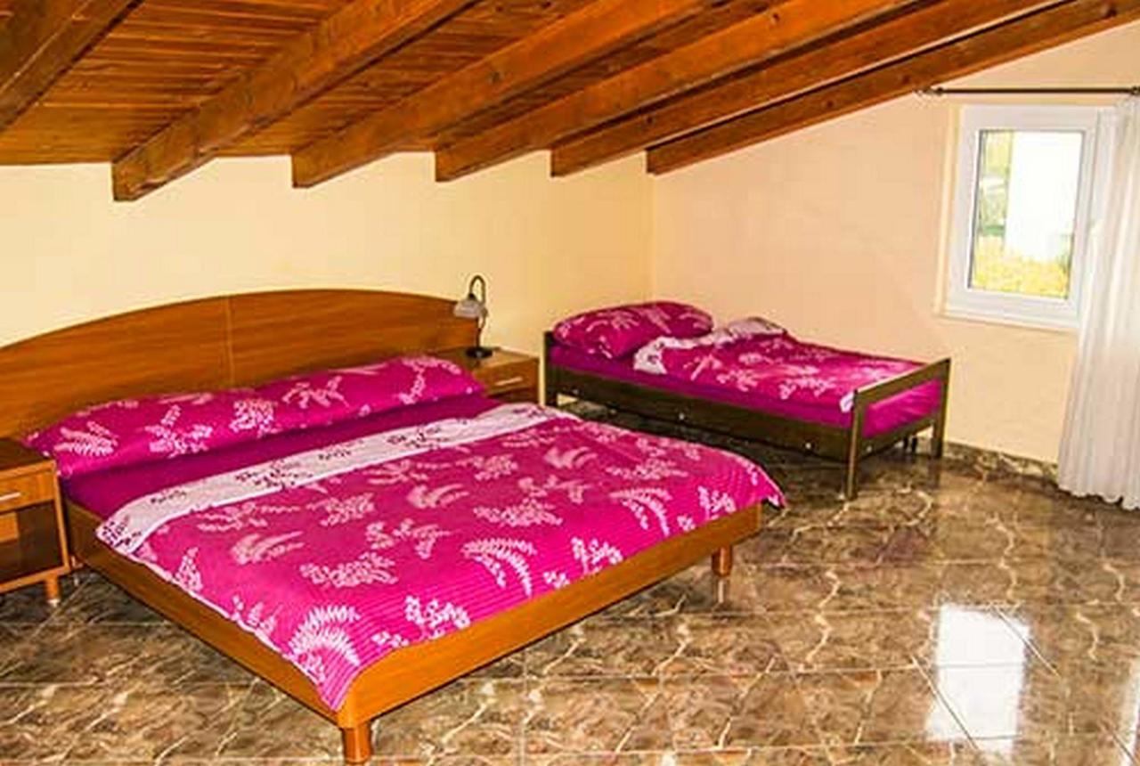 Apartments Barisic Hrvatskih Zrtava 404 Seget Vranjica Trogir Zewnętrze zdjęcie